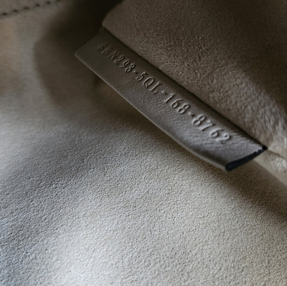 Fendi Cream Leather Dotcom Shoulder Bag Medium - Picture 15 of 16